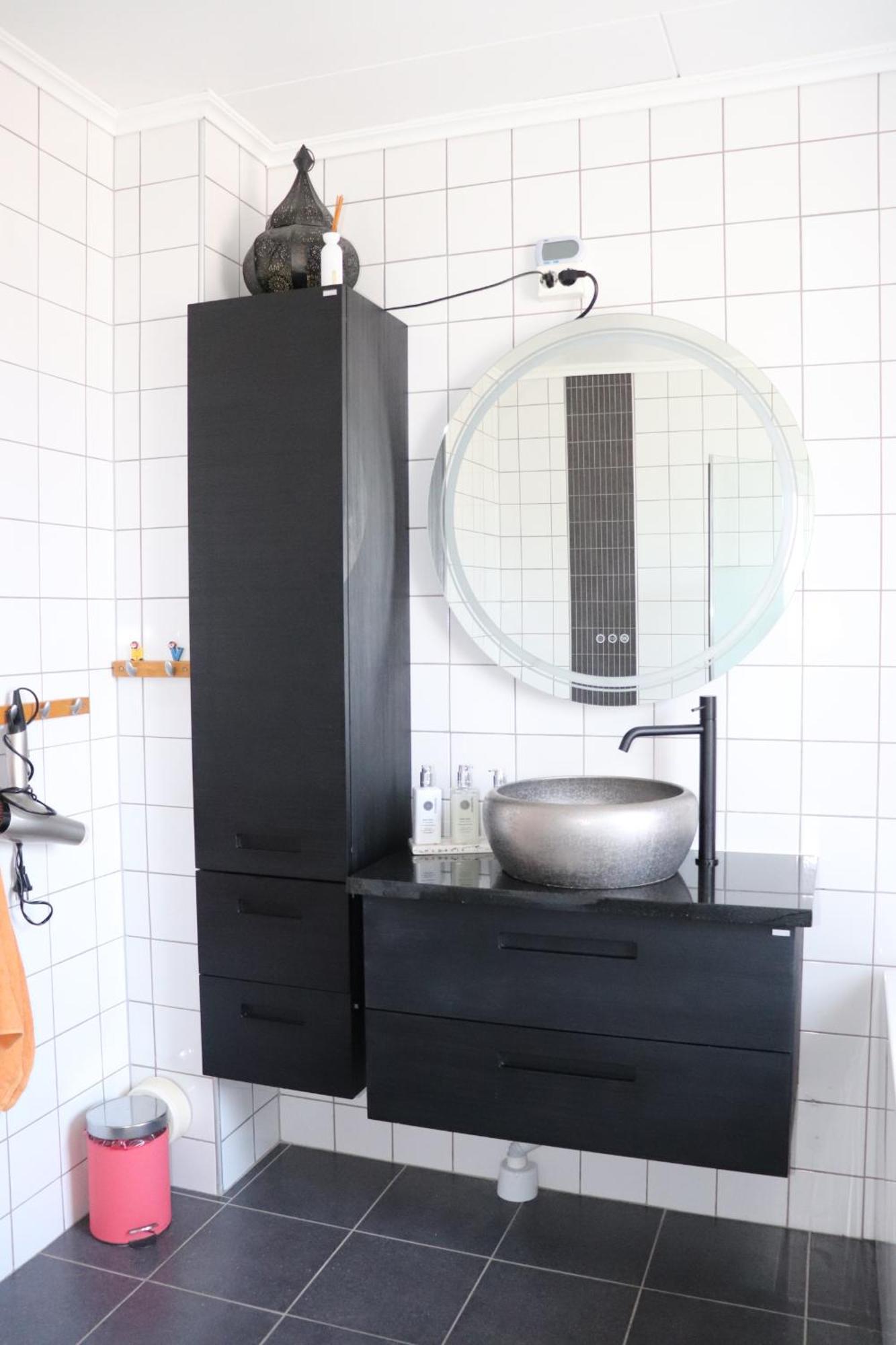Bla Rummet - Rum Naera Bad Och Centrum - Saengklaeder & Handdukar Ingar Färjestaden Extérieur photo